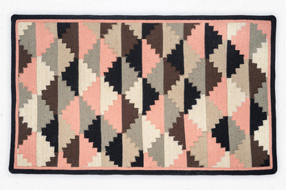 Area Rug Chitra